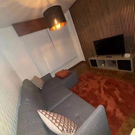 Sunset Apartment *